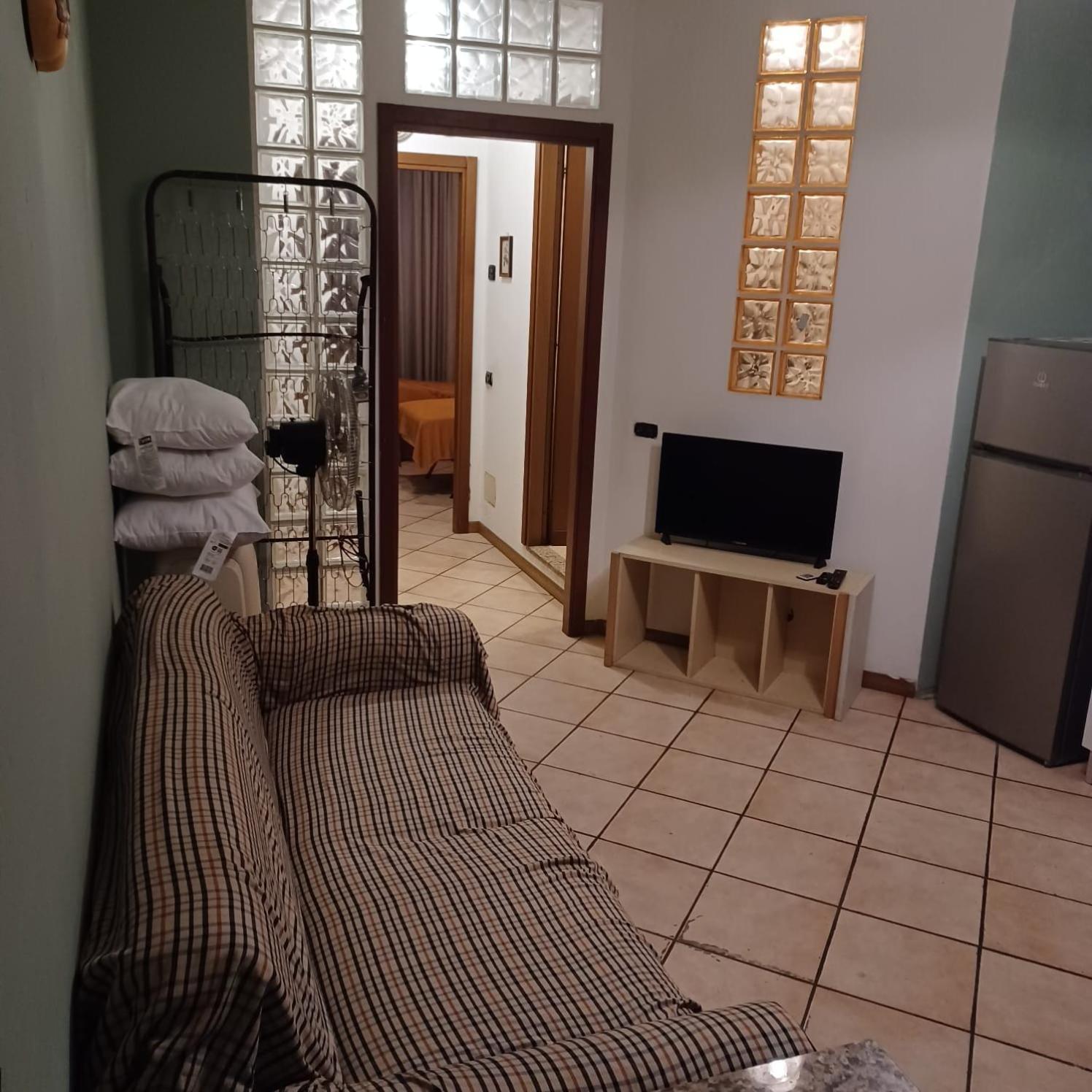 La Siesta Apartman Novara Kültér fotó